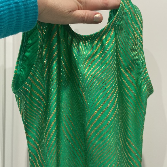 Snowflake Designs Gymnastics Leotard Adult Small green & gold Excellent like new - Picture 9 of 13